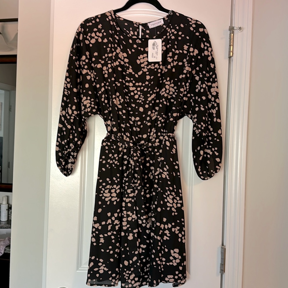 Women’s First Love by Lovelyn Dress Size M Black & Beige NWT!